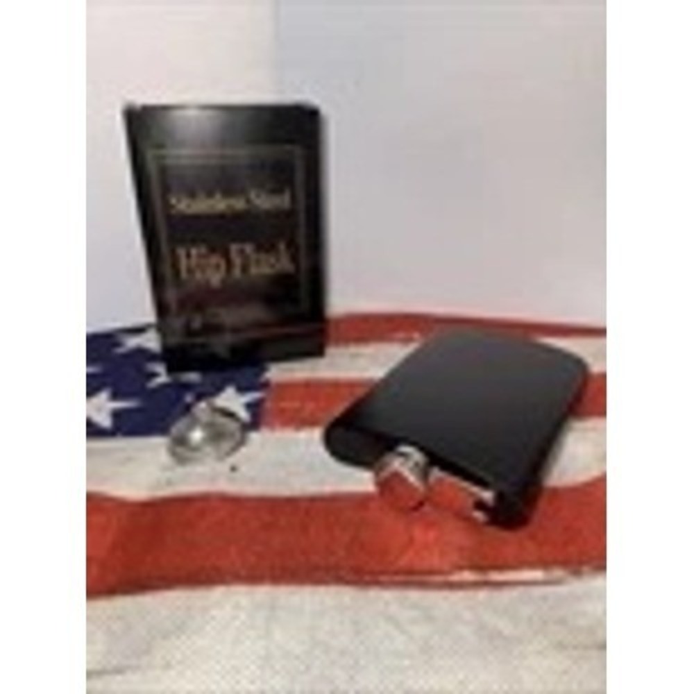 Stainless Steel Hip Flask - Picture 2 of 3